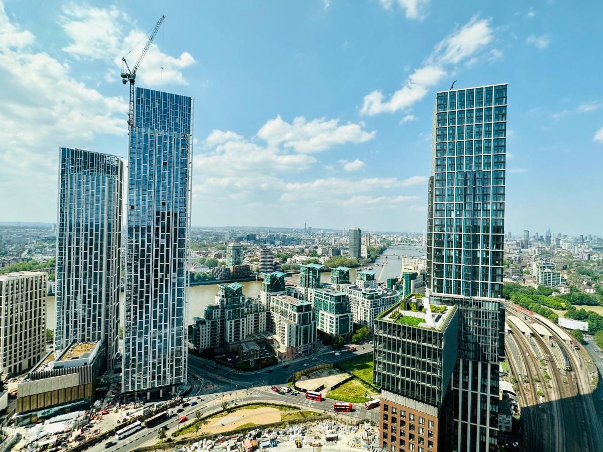 Luxury Central Flat With Stunning Views And Pool London Exterior photo